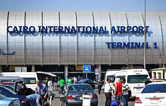 Власти Египта с 1 февраля отменяют традиционные иммиграционные карточки